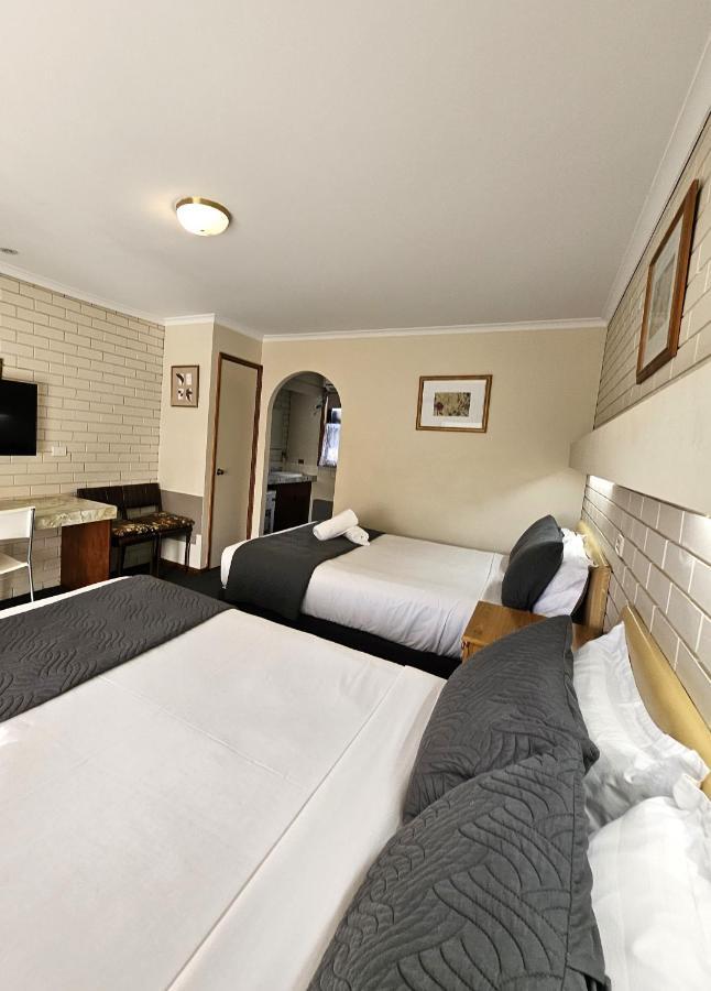 Alfred Motor Inn Ballarat Exteriör bild
