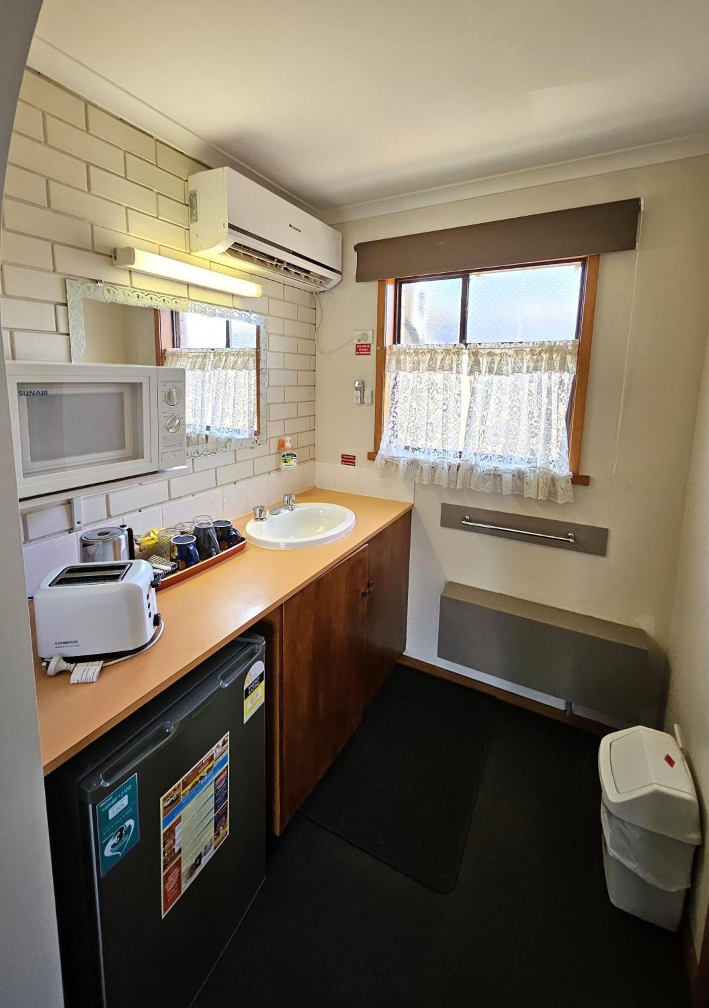 Alfred Motor Inn Ballarat Exteriör bild
