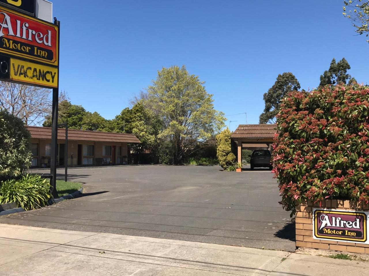 Alfred Motor Inn Ballarat Exteriör bild